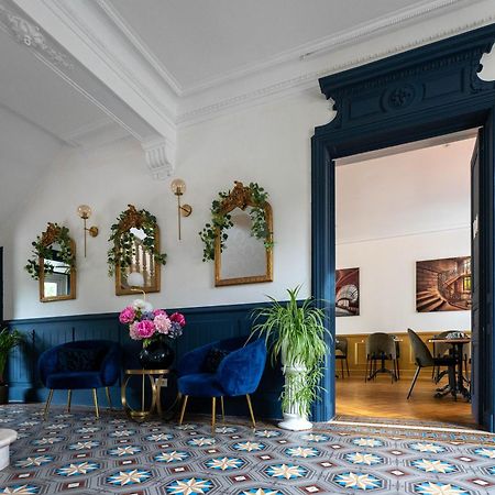 Hotel Des Dauphins Bourgoin-Jallieu Zewnętrze zdjęcie