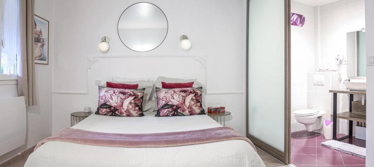 Hotel Des Dauphins Bourgoin-Jallieu Zewnętrze zdjęcie